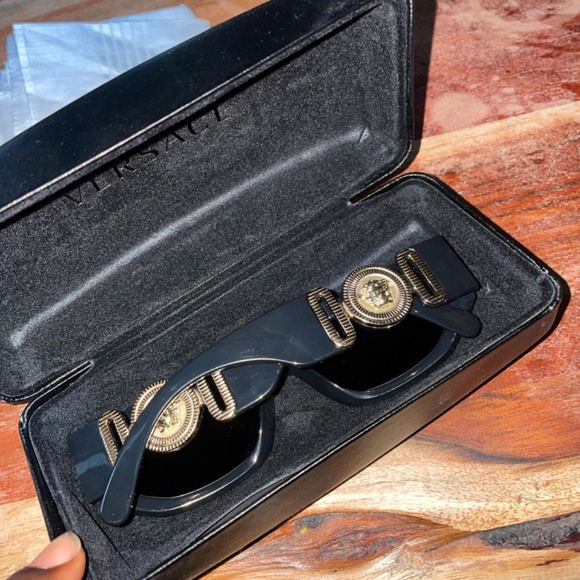 Versace Biggie Glasses - Picture 4 of 8